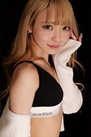 藍瀬ミナ