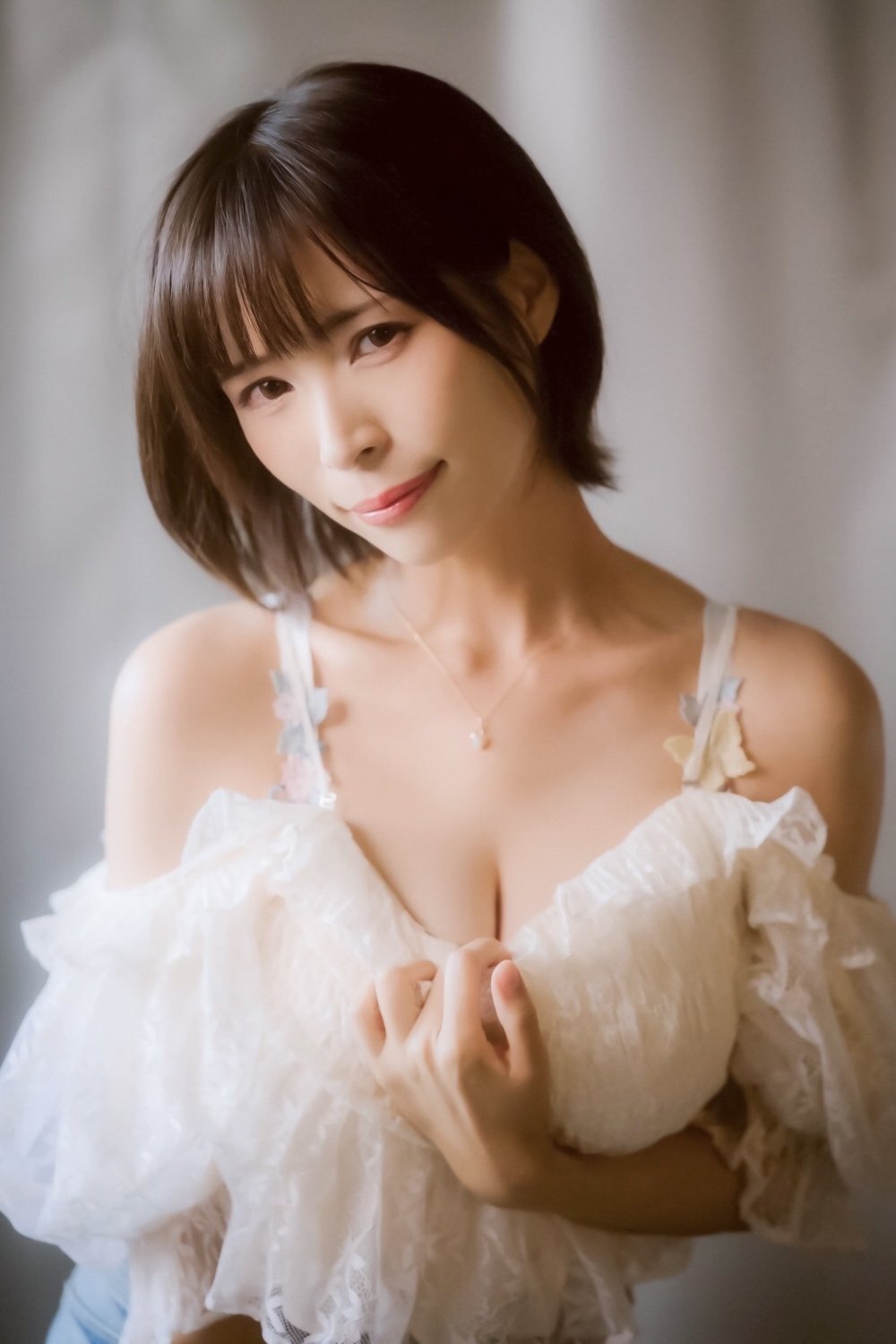 真木 今日子: