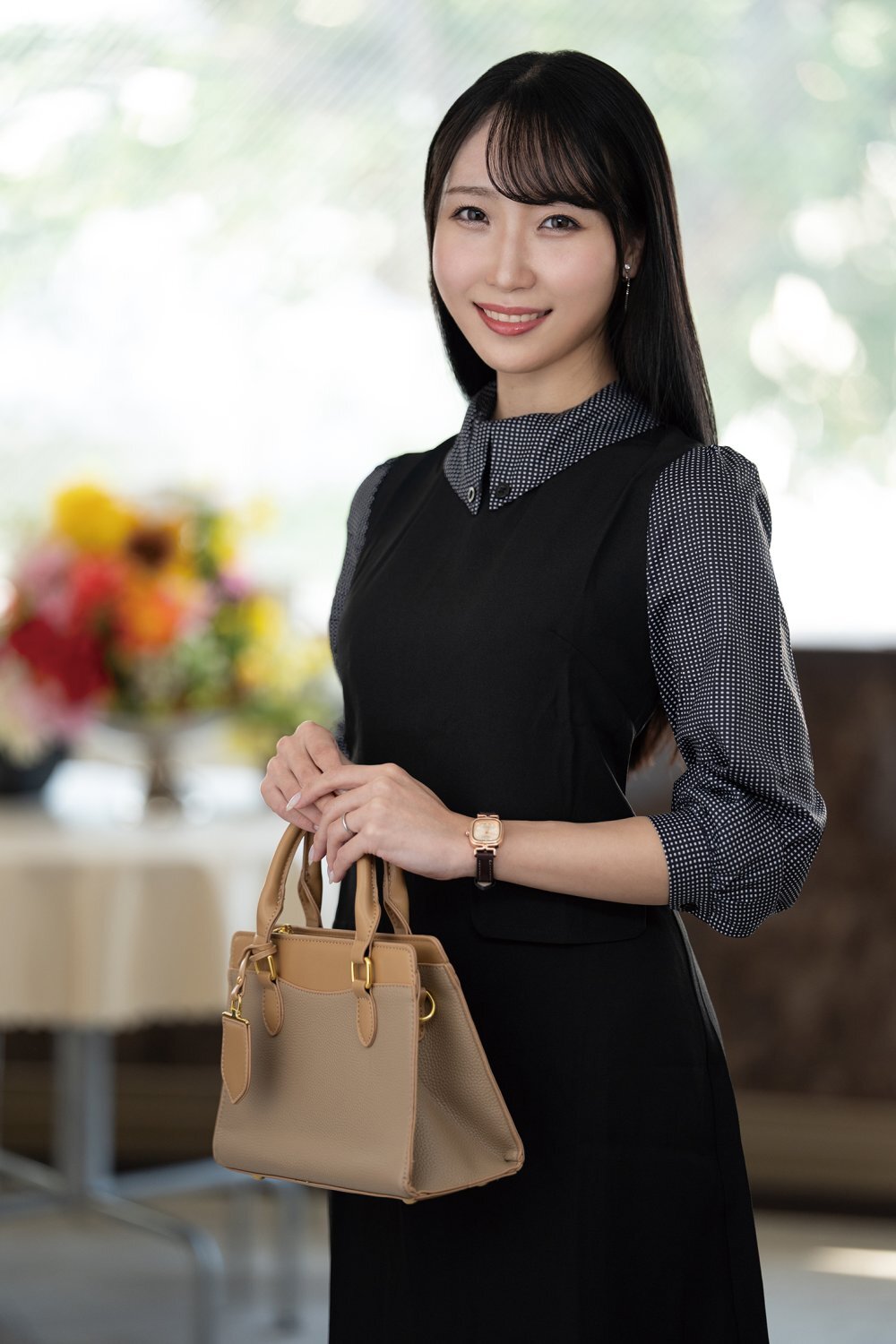 君佳 詩織: